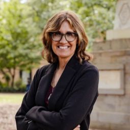 Cathy Esposito Headshot